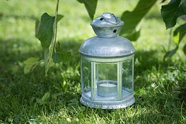 candle in jar